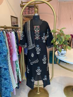 Alternative view of "Farida" Hand Block Printed Cotton Kurta Set(3pc) - Big Size